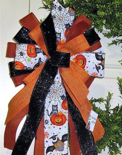 10 " FALL HALLOWEEN TRICK or TREAT BOW use on GRAPEVINE WREATH LANTERN B 64-H rb - Picture 2 of 6