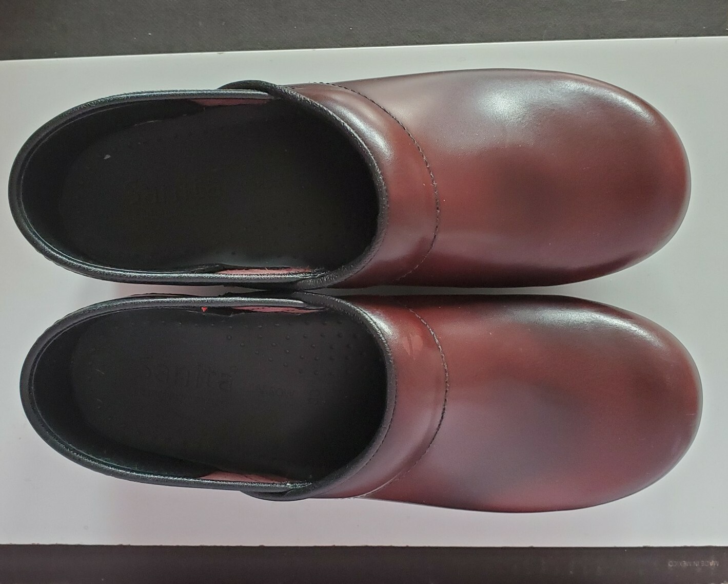 sanita women's professional cabrio clog