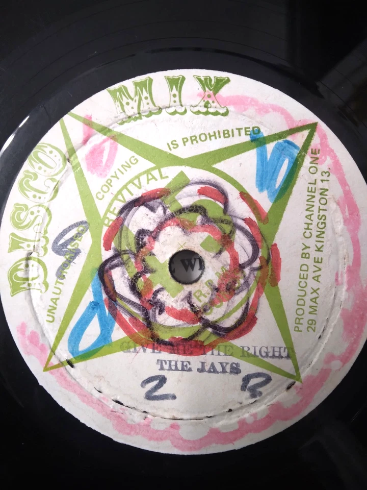 The Jays – Give Me The Right / One Who Loves You - 12" Vinyl Single - Изображение 2 из 3