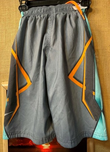 Nike boys board shorts size S w/brief liner - Picture 4 of 4