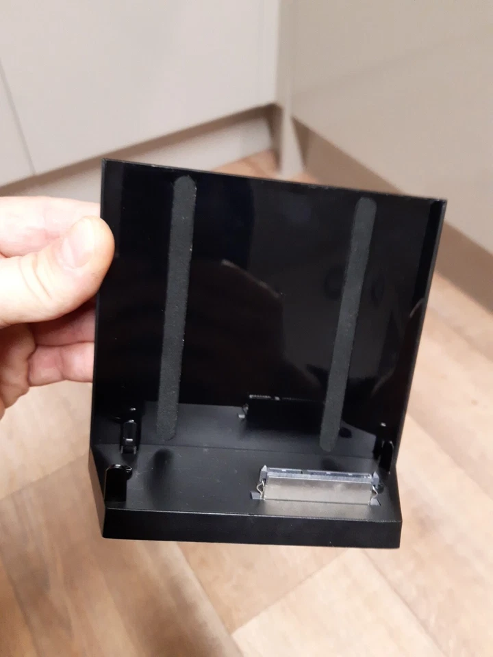 Seagate Goflex Desk Adapter Thunderbolt Model SRD0002 - Image 3 of 4