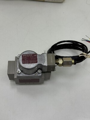 MOOG G771K208 SERVO VALVE TYPE S02FOFA4VA4 | eBay