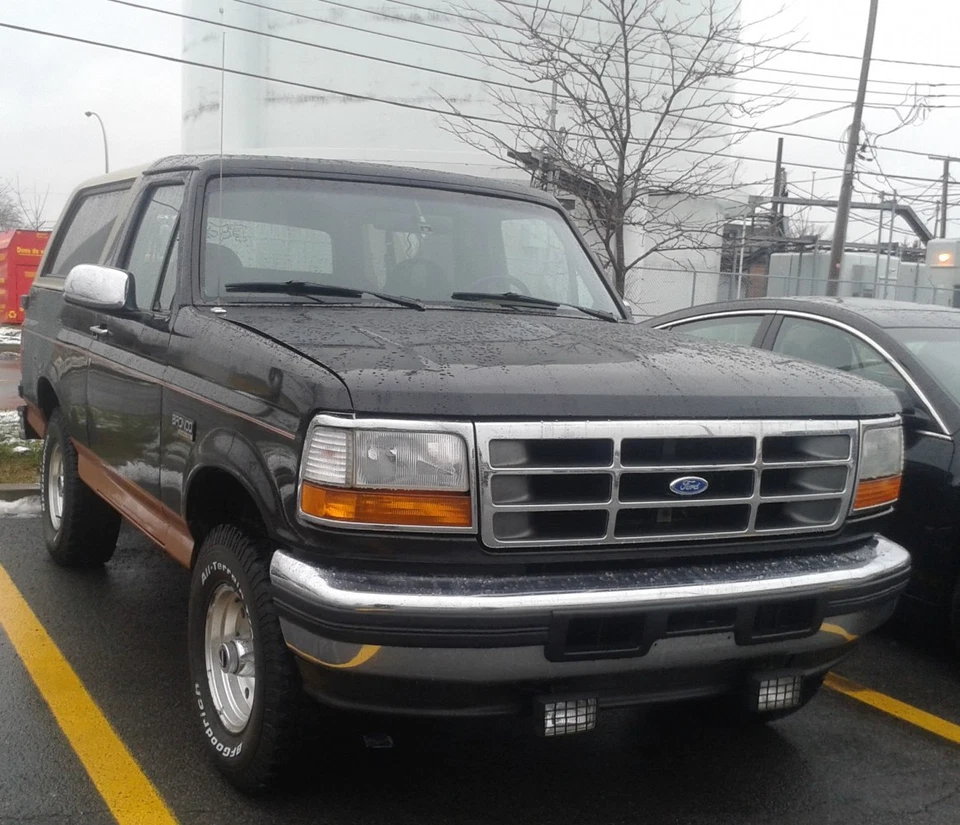 Mástil de antena de acero inoxidable de 15" Power Rod Radio AM/FM para Ford Bronco 1980-1996 Foto 3 de 4