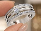 1.5 Ct White Round Cut Vvs1 Real Moissanite Wedding Ring Sterling Silver Size 7