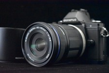 US Duty Paid Olympus OM-D E-M5 Mirrorless Digital Camera with Lens Black 9169