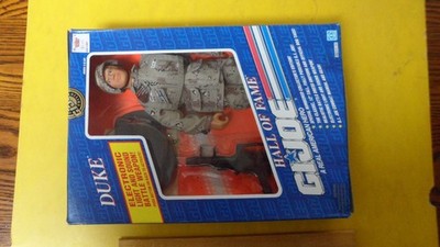 lot 4/4.    12 inch  G I Joe .      1991 electronic duke.       mib