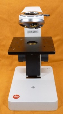 Leitz Wetzlar Mikroskop HM-LUX Stativ Präparatetisch Objektivrevolver * stacking