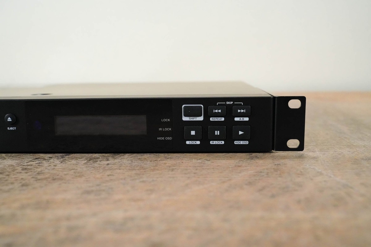 Denon DN-500BDMKII Professional Blu-Ray, DVD and CD/SD/USB