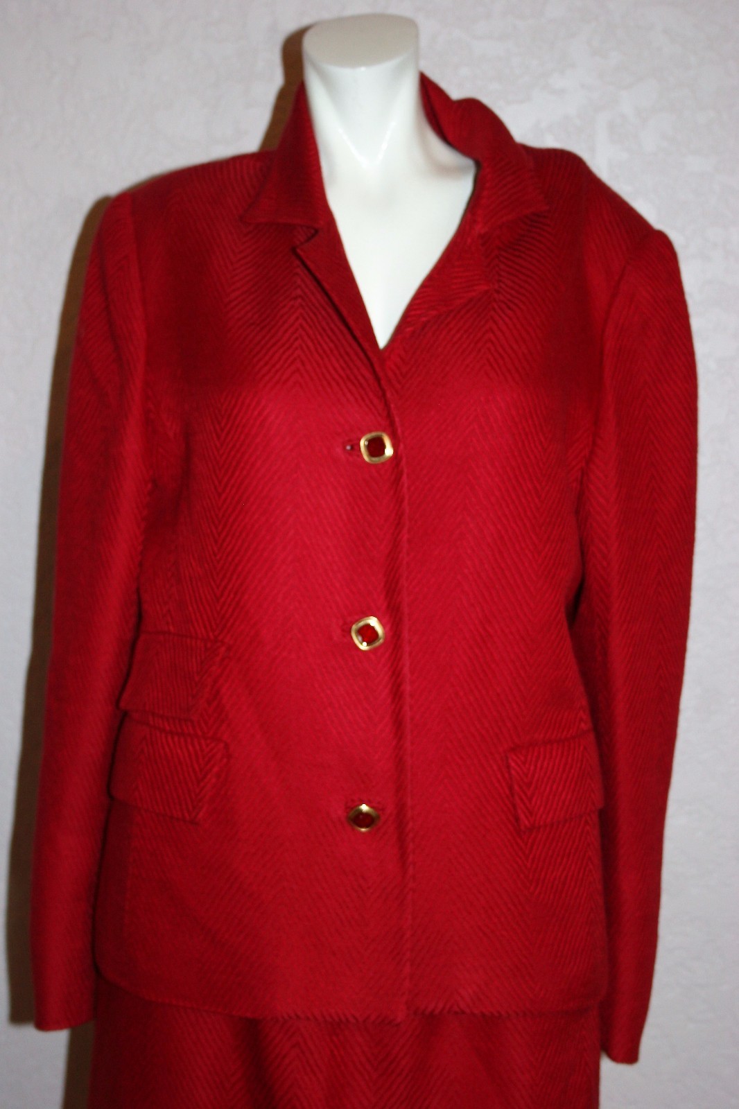 WILLIAM PEARSON WOMEN SKIRT & BLAZER SUIT RED CRAFTED… Gem