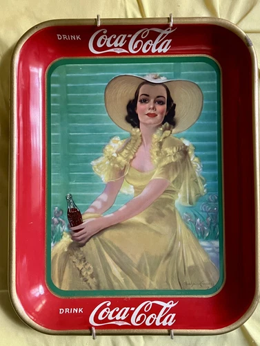 vintage coca cola tray. 1940’s Nice Condition
