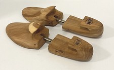 Johnston  Murphy Cedar Wood Shoe Tree Keepers Size Small