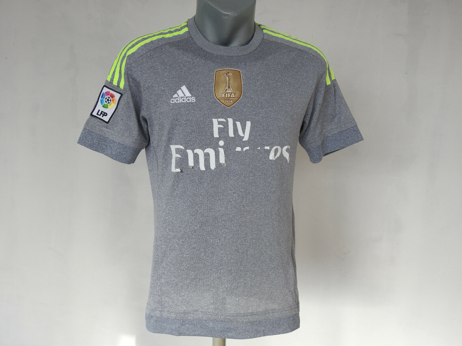 Vintage 00s White Adidas Real Madrid 2015/16 World Champions Home