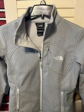 Ladies S/P The North Face Windwall Jacket Light Gray Preowned