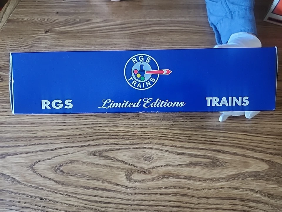 Vagones de tren The Beatles "A Hard Day's Night" 2010 en caja original como nuevos Foto 4 de 4