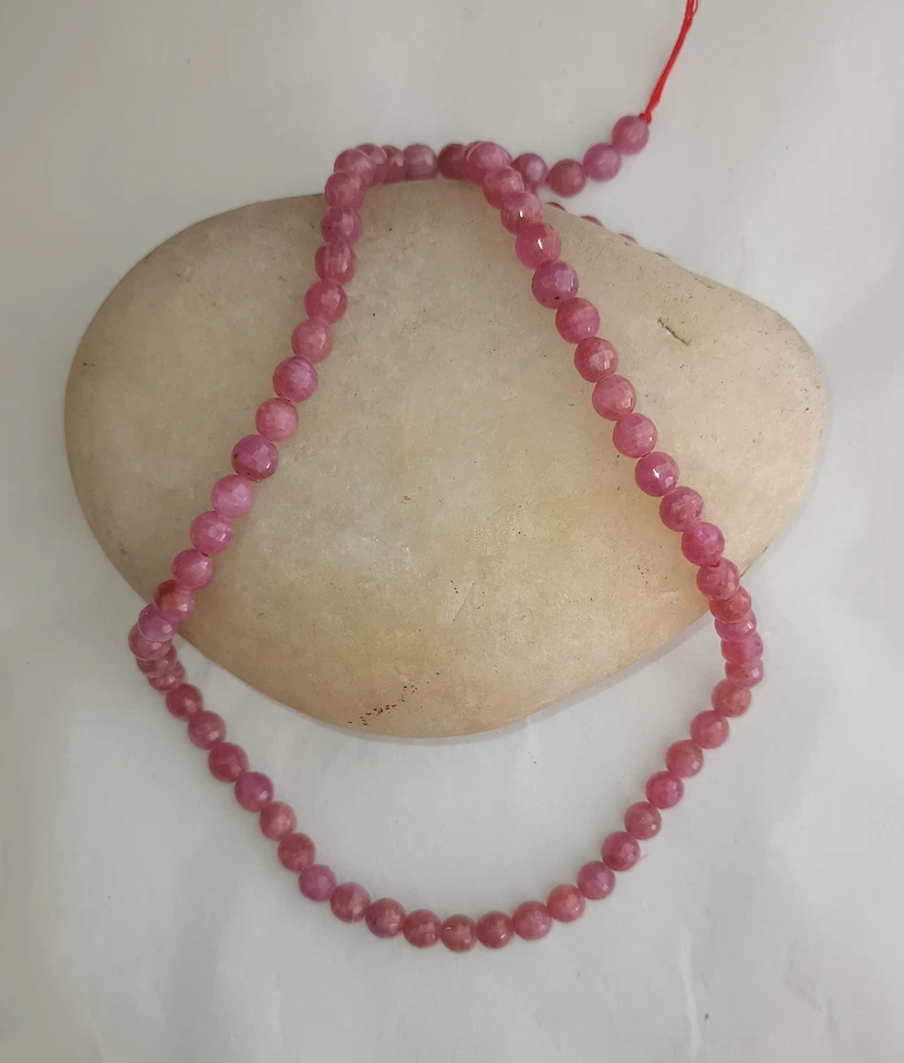 NAMIBIAN RUBY 15MM ROUND BEADS - 15.5" Strand - 3494E - Image 2 of 3