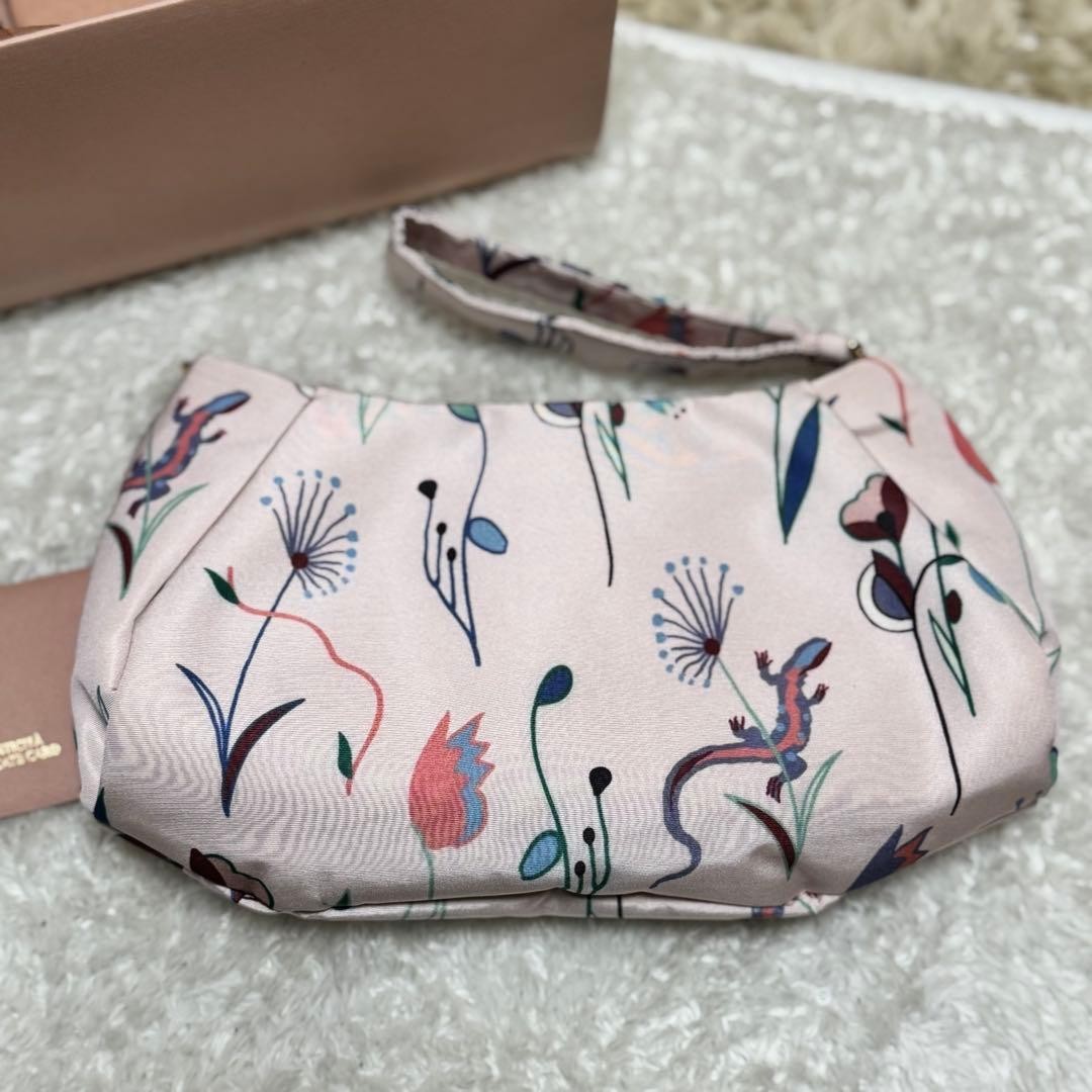 Miu Miu pouch, pink floral pattern, with handle. — image 4
