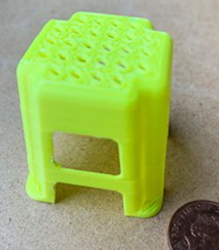 Single Yellow Plastic Stool Tumdee 1:12 Scale Dolls House Miniature Accessory - Picture 1 of 7