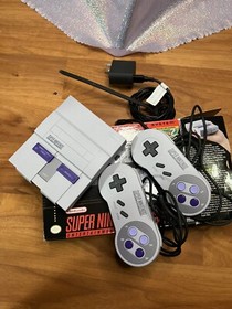 Nintendo Super NES Console - Classic Edition