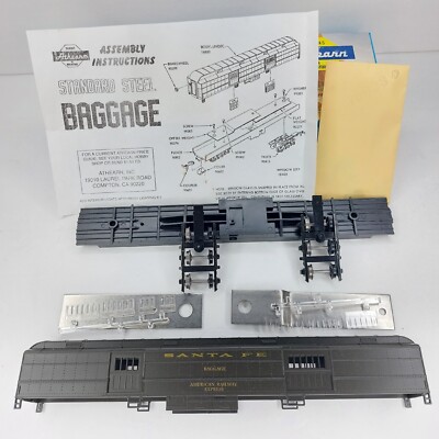 Athearn HO Kit #1881 Std Baggage Santa Fe American Railway Express NIB!