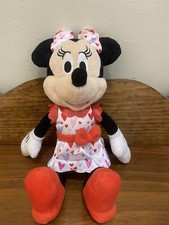 Disney Just Play 9" Minnie Mouse Pink Red Hearts Plush Stuffed Animal Valentines