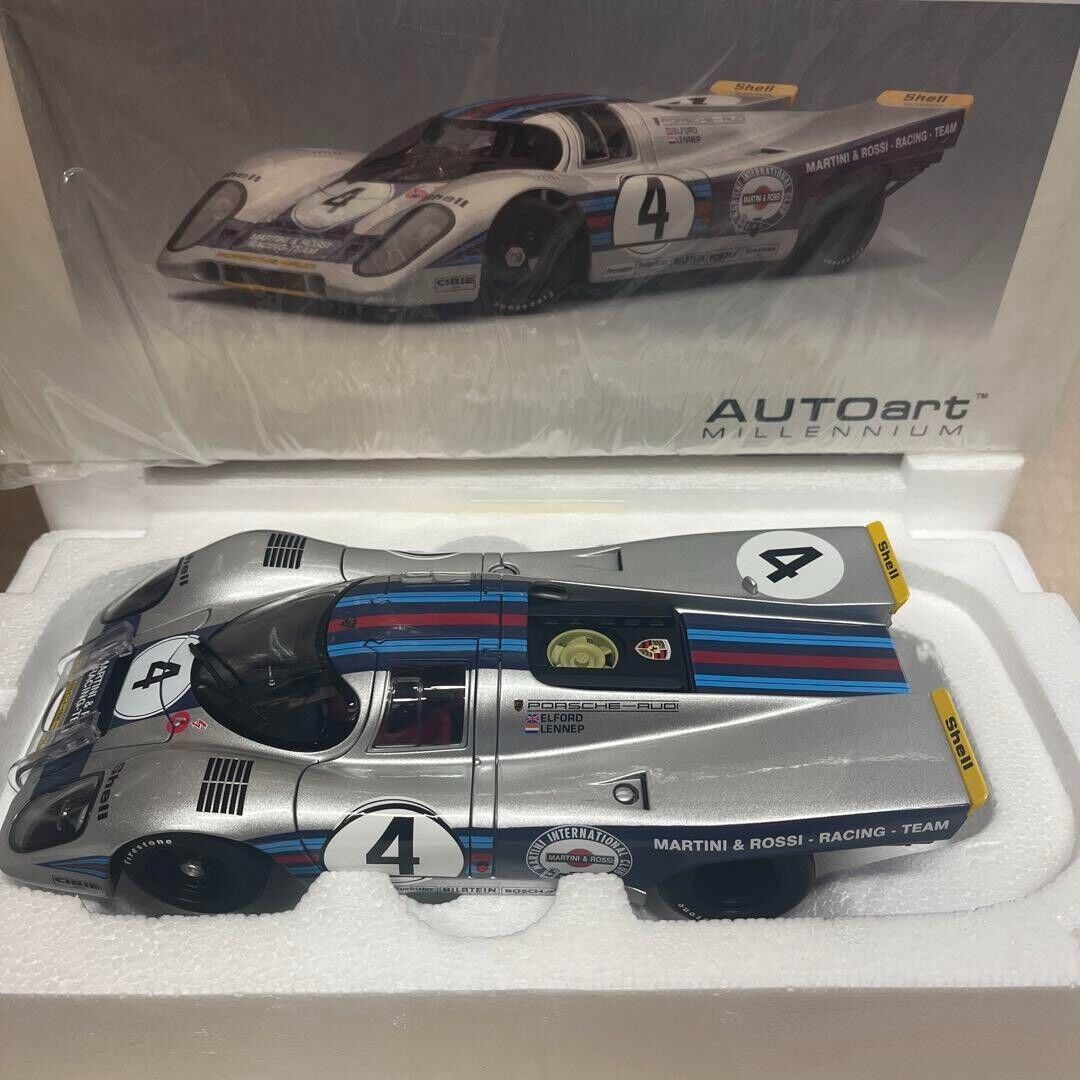 AUTOart 1/18 Porsche 917K Martini n4 Elford Van Lennep 1971 AUTOart 1/18 Porsche 917K Martini n4 Elford Van Lennep 1971