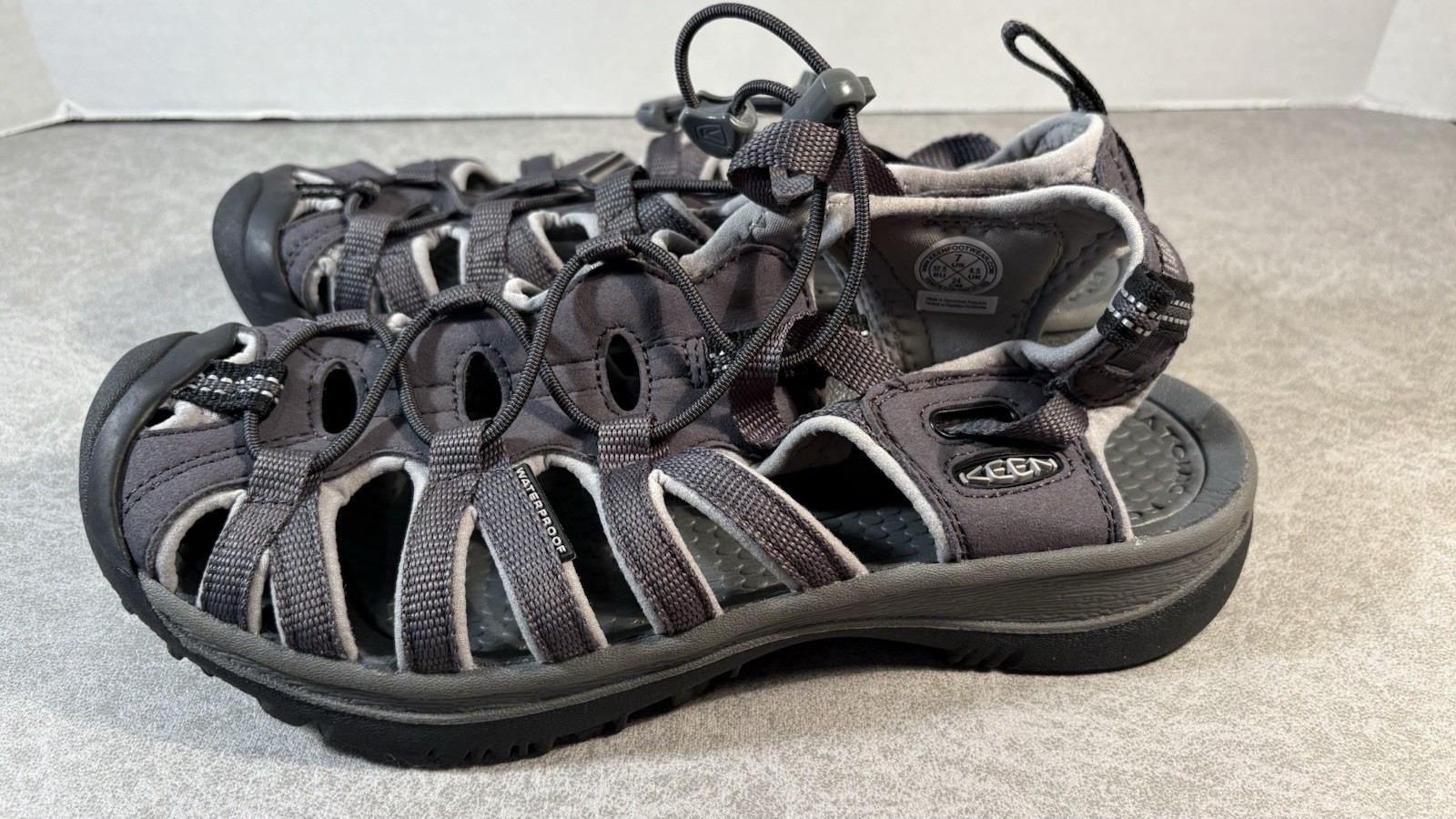 Sandali Keen nuovi 7