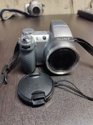 Sony Cyber-shot DSC-H2 6.0MP Digital Bridge Camera 12x Zoom Tested Works 