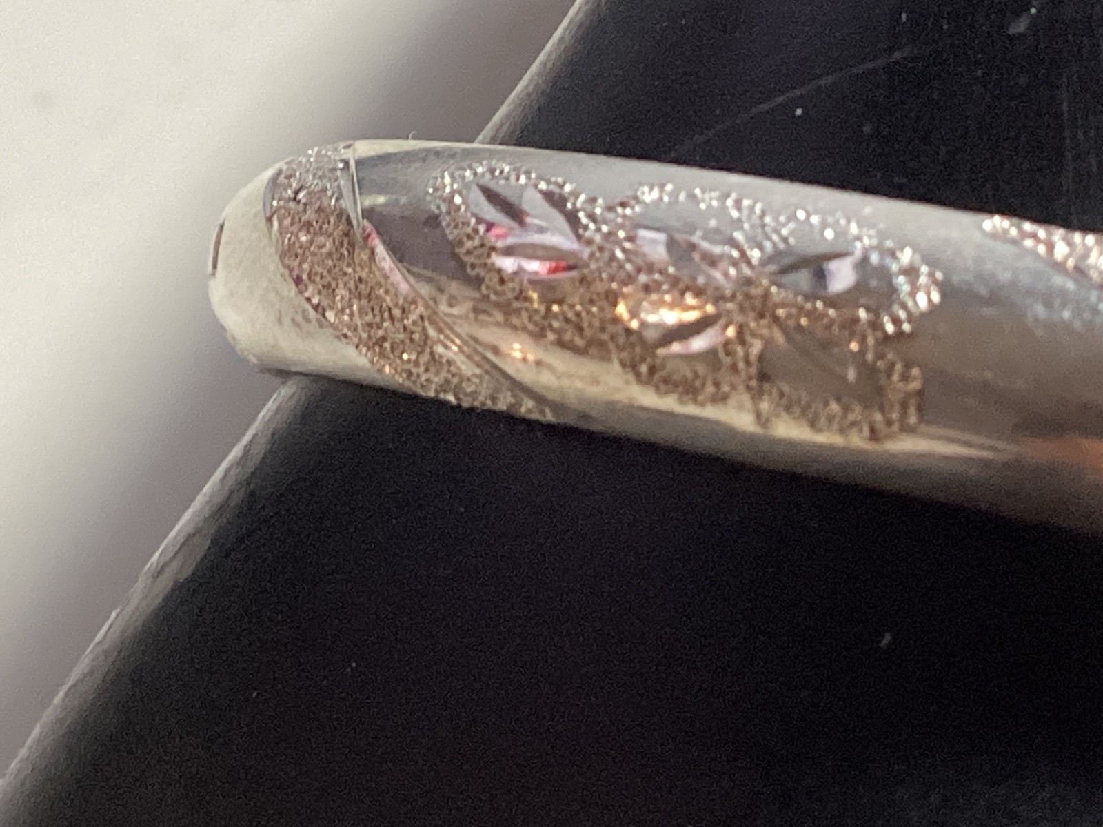 AUTHENTIC SIGNED STERLING SILVER ETCHED UNIQUE BA… - image 3