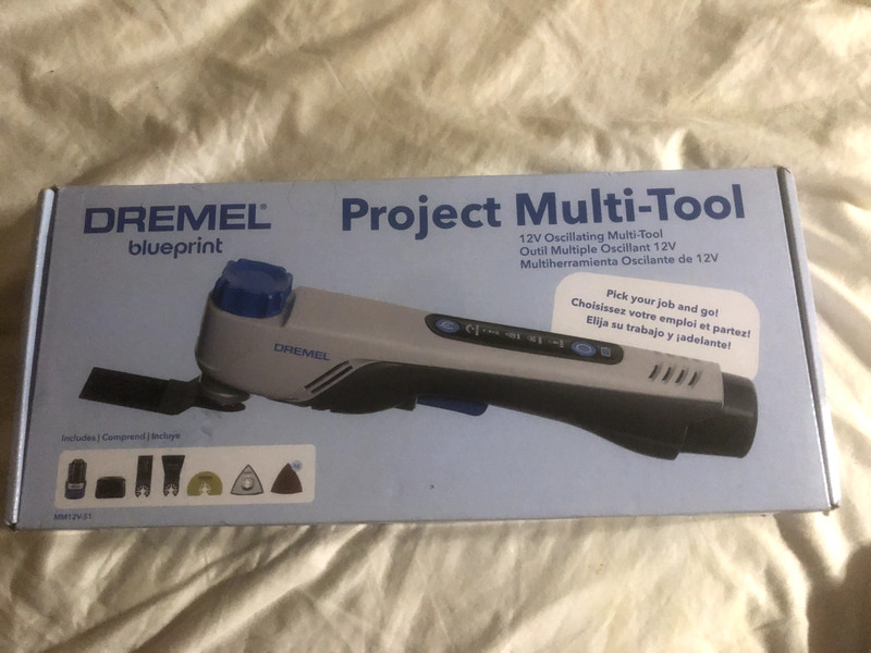  Oscillating Multi-Tool Kit (Battery & ChargDremel 12V Blueprint 2 amps Cordless