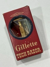 Vintage GILLETTE “Tech Razor” With Gold-Tone Coloring, From The 1940’s. 