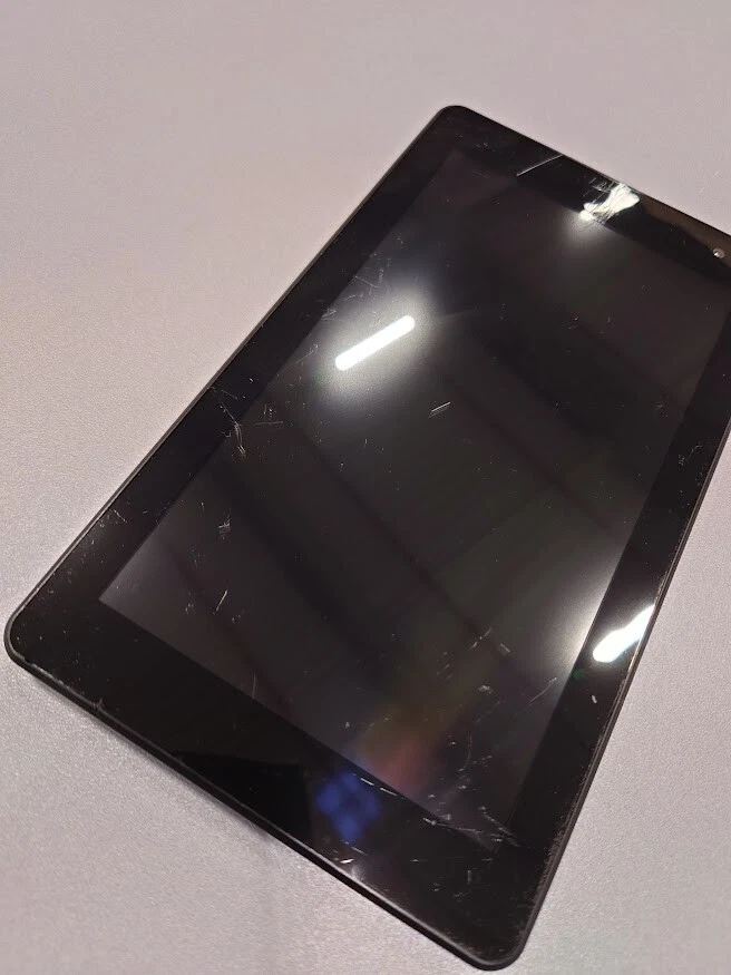 Acer ATAB723E Tablett 7 " Gebraucht Nicht Aktiv für Teile Nur Tablett Defekt - Bild 3 von 4