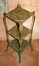 Sellette  en bronze  C 1930 3 plateaux bout de canapé