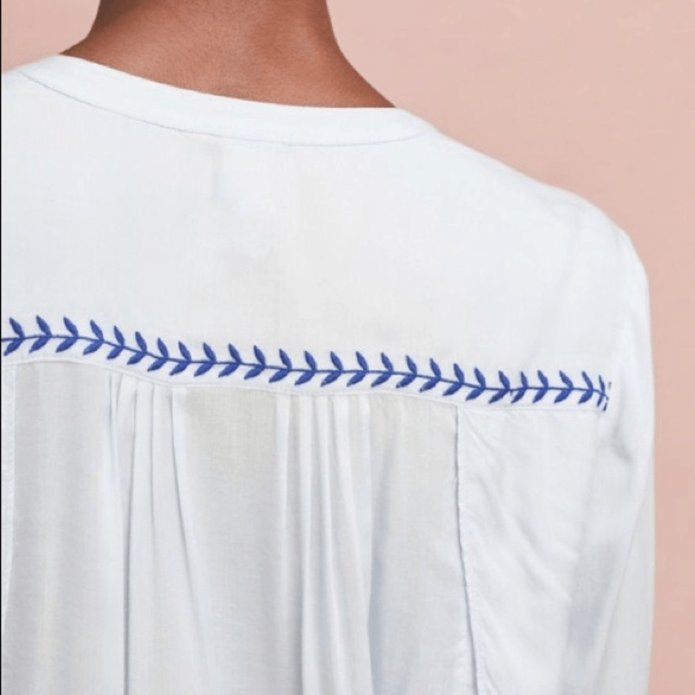 Anthropologie Akemi + Kin Iris Embroidered Buttondown Blouse NWT Medium image 6