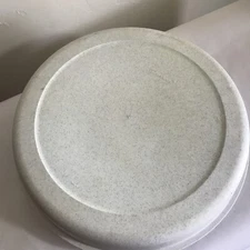 TUPPERWARE  VINTAGE Divided Vegetable Fruit Chip and Dip Tray w Cover