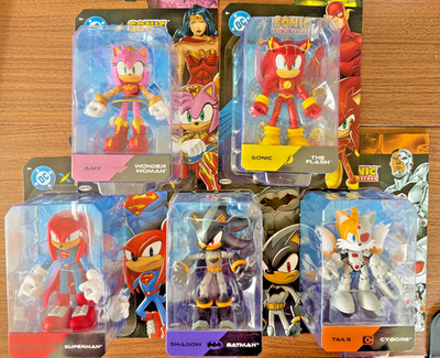 ソニック　テイルス　ナックルズ　スーパーソニック　エミー　フィギュア　【5種】 DC x Sonic The Hedgehog - Amy, Knuckles, Shadow, Sonic, Tails - 5