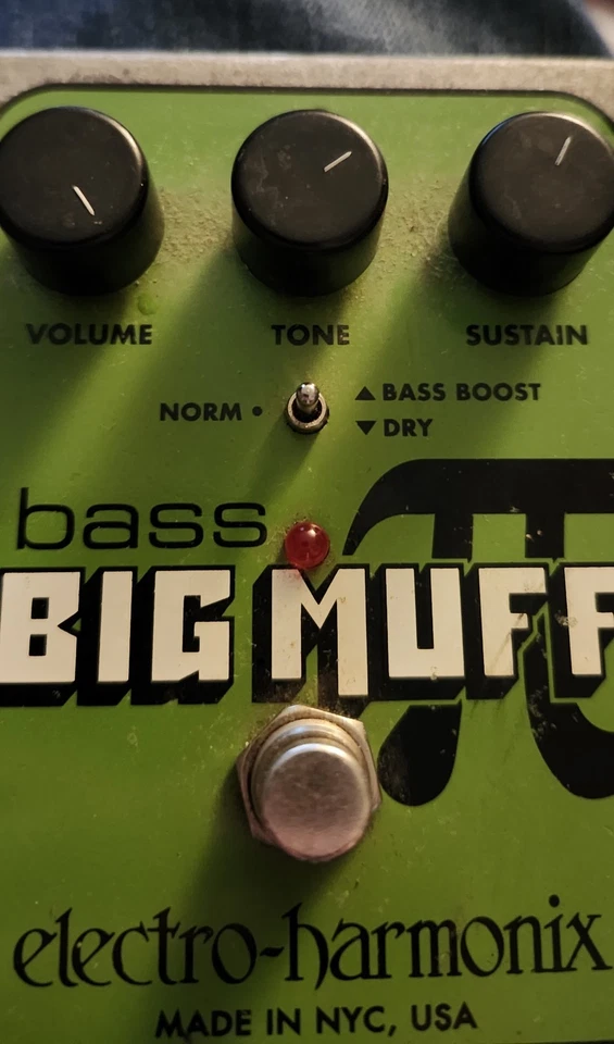 Bajo Big Muff Pi Electro-Harmonix EE. UU. Foto 3 de 4