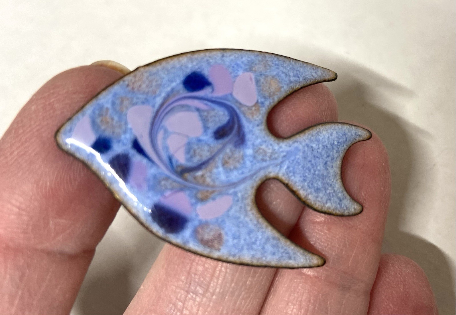 6 pcs. Wholesale Lot-Enamel on Copper SM. FISH PIN-ARTISAN Made-Inga Enamels