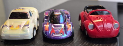 3 Miniaturautos mit Rückzugsmotor: 2x Blue Box Penny Racers, 1x VW Käfer Cabrio