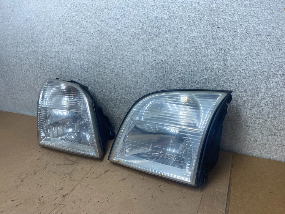 2002-2005 Mercury Mountaineer Left+Right Side Halogen Headlights S4086 DW - Image 2 of 4