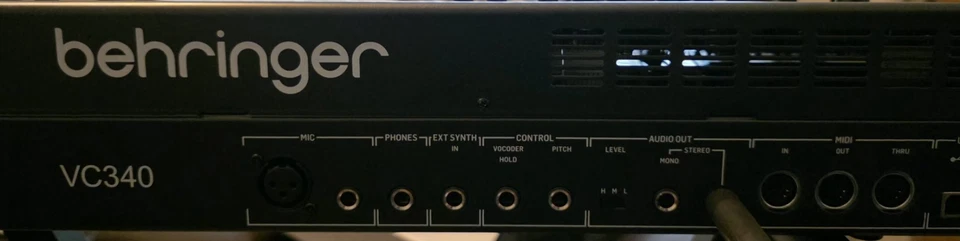 BEHRINGER VC340 Analog Synthesizer Vocoder String Synthesizer Brand New In Stock - Image 3 of 3