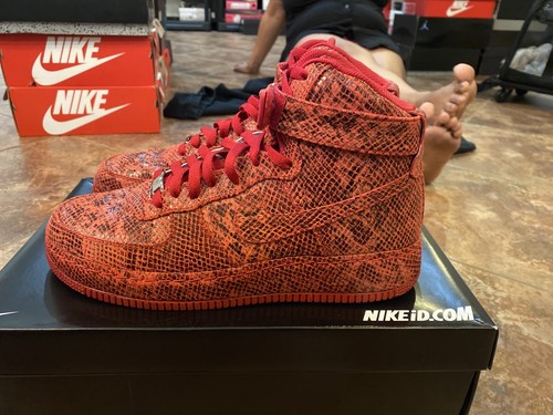 red snakeskin af1