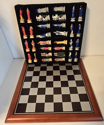 Schach-Set The Chessmen Schachfiguren Schach Polyresin China Japan + Schachbrett