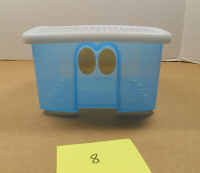 Tupperware Blue #3993 Fridge Smart Blue Vented Container 4 1/2 cup with Lid L8