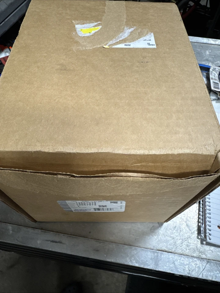 Motor de arranque GM 2016-2025. Chevrolet Traverse. Nuevo, en caja. OEM 12667973 Foto 2 de 2