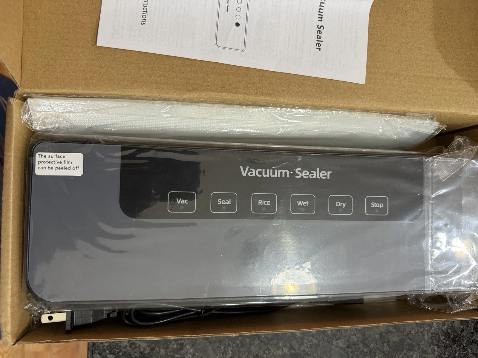 Electric Vacuum Sealer Wet/Dry Seal-Only 110V Gray/Black w/ Manual VS-100