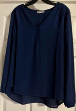 Pleione Classic Minimalist V Neck Size L Long Sleeve Navy Blue V Neck Blouse