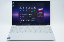 Dell 14 Premium 14.5" Laptop Ultra 7 255H 32GB 1TB OLED Touch 120Hz