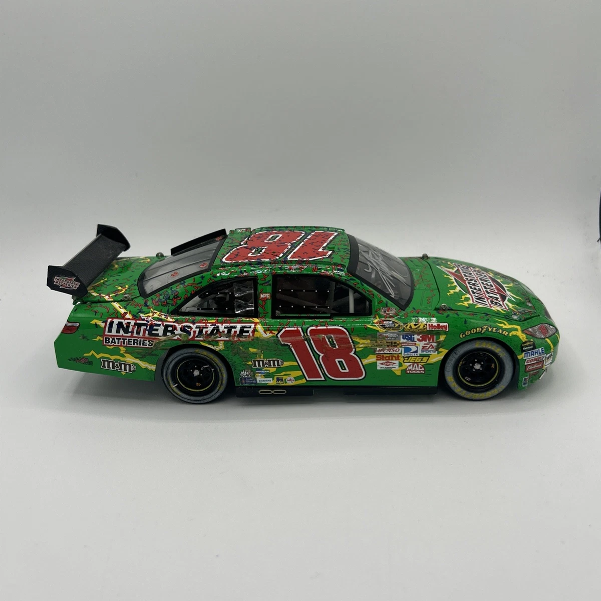 Kyle Busch Toyota Diecast Racing Cars 2008 Vehicle Year for sale