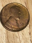 1910 Lincoln Cent..Check it out !!! Please Look At Pictures!! looks weird ￼