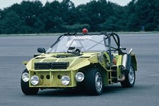 Cars nissan stb concept Desk Mat Stitched